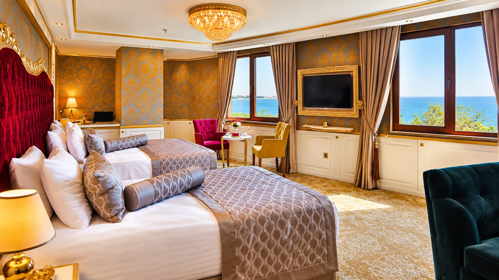 Deniz manzaralı Junior Suite | Hotel Emirhan Palace